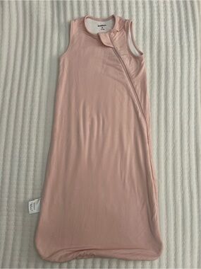BubblePanda Bamboo Sleep Sack 0.5
TOG - Blush Size M